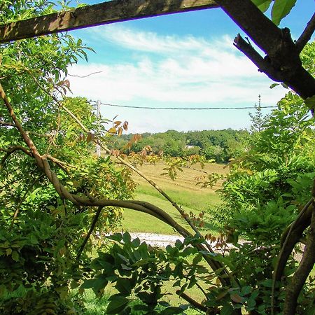 Snug Cottage In Saint Eutrope De Born With Pool Ngoại thất bức ảnh