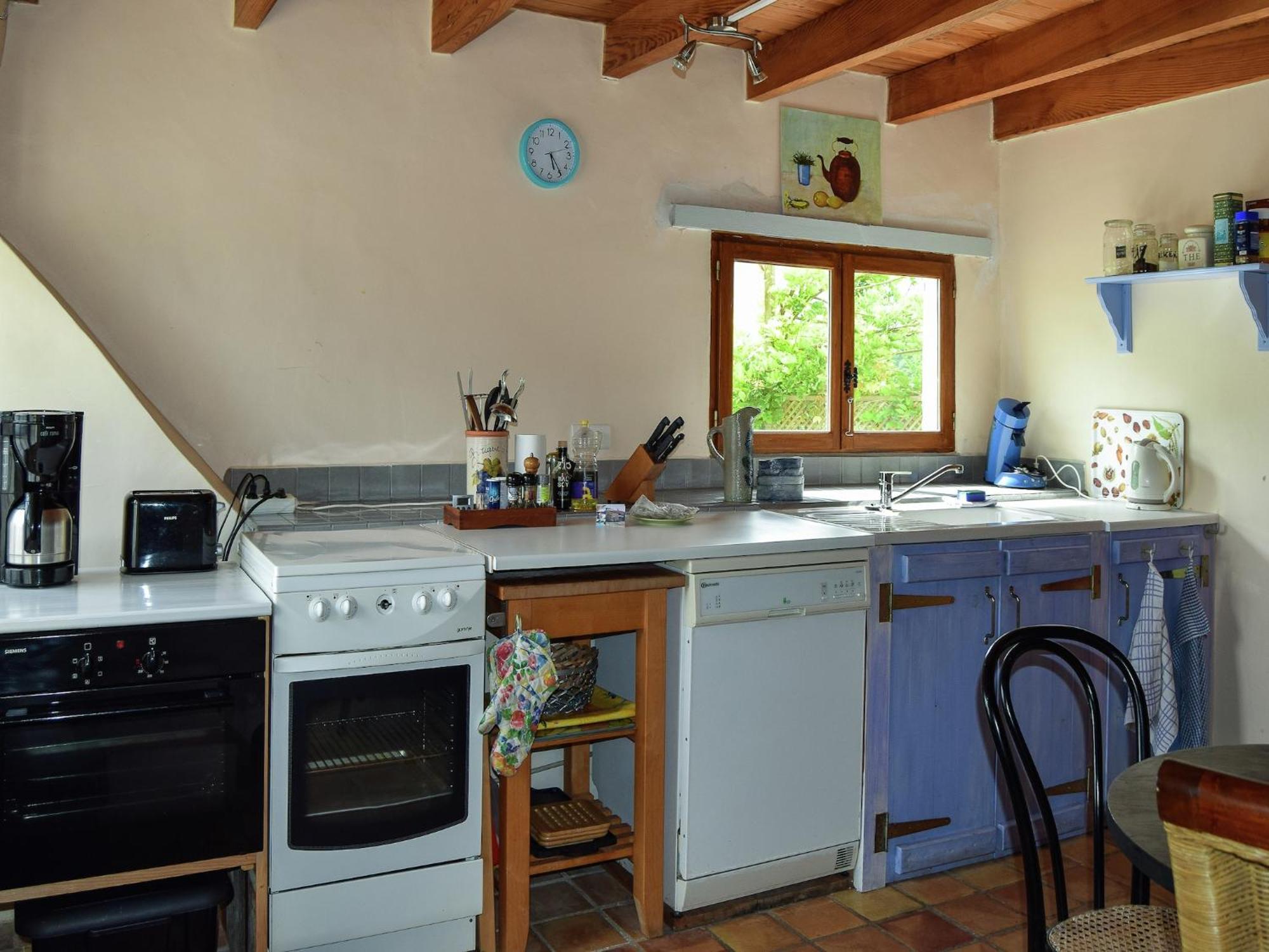Snug Cottage In Saint Eutrope De Born With Pool Ngoại thất bức ảnh