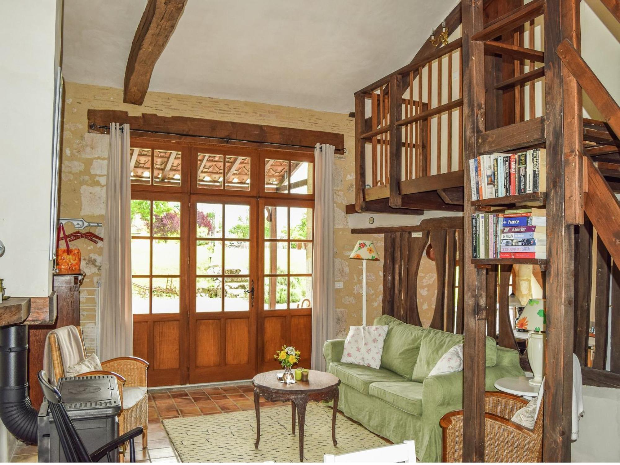 Snug Cottage In Saint Eutrope De Born With Pool Ngoại thất bức ảnh